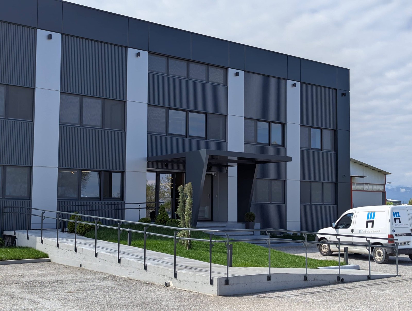 Τελική μορφή βιομηχανικού κτιρίου 2